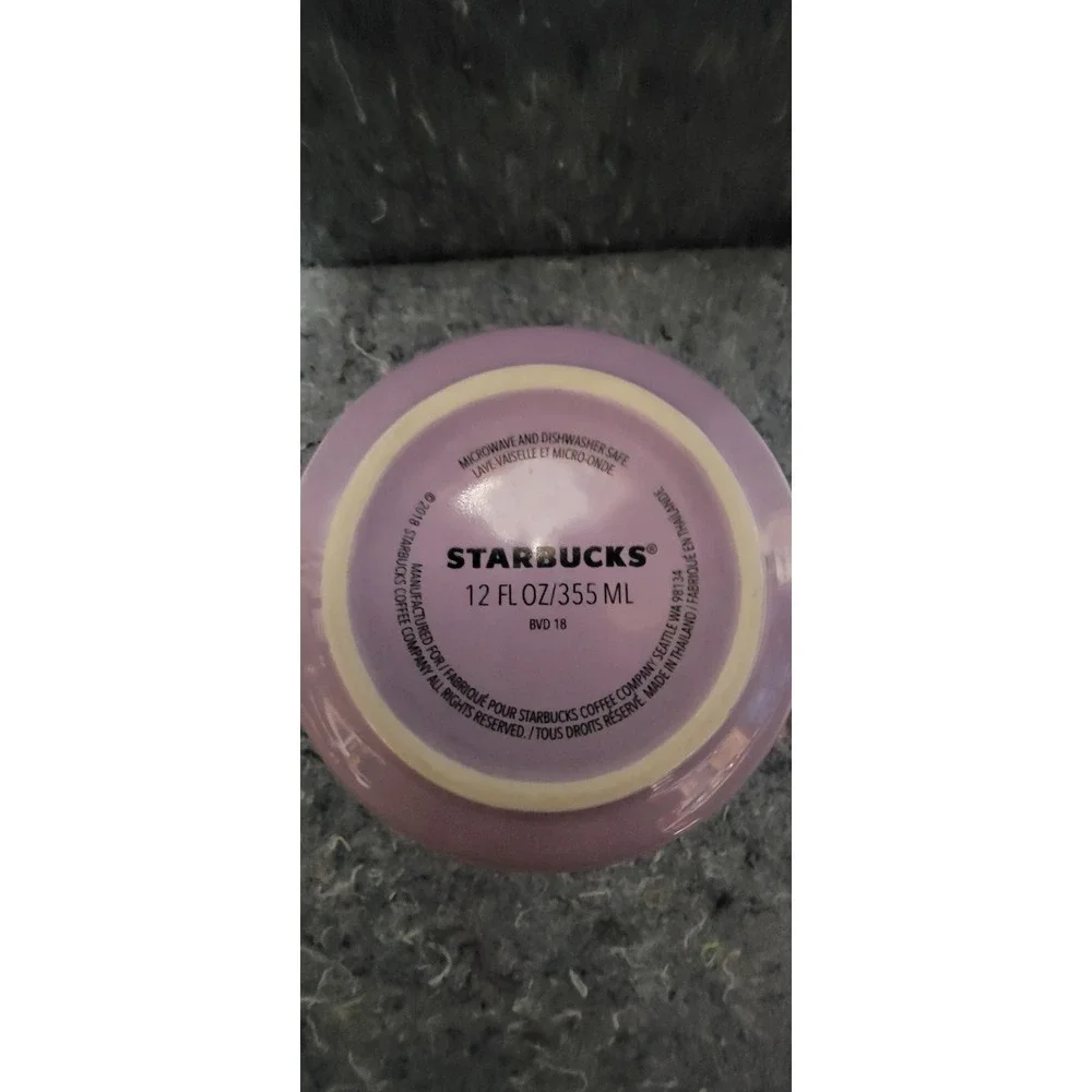 Starbucks 2018 Purple w/Red Hearts Coffee/Tea Ceramic Mug‎ 12oz